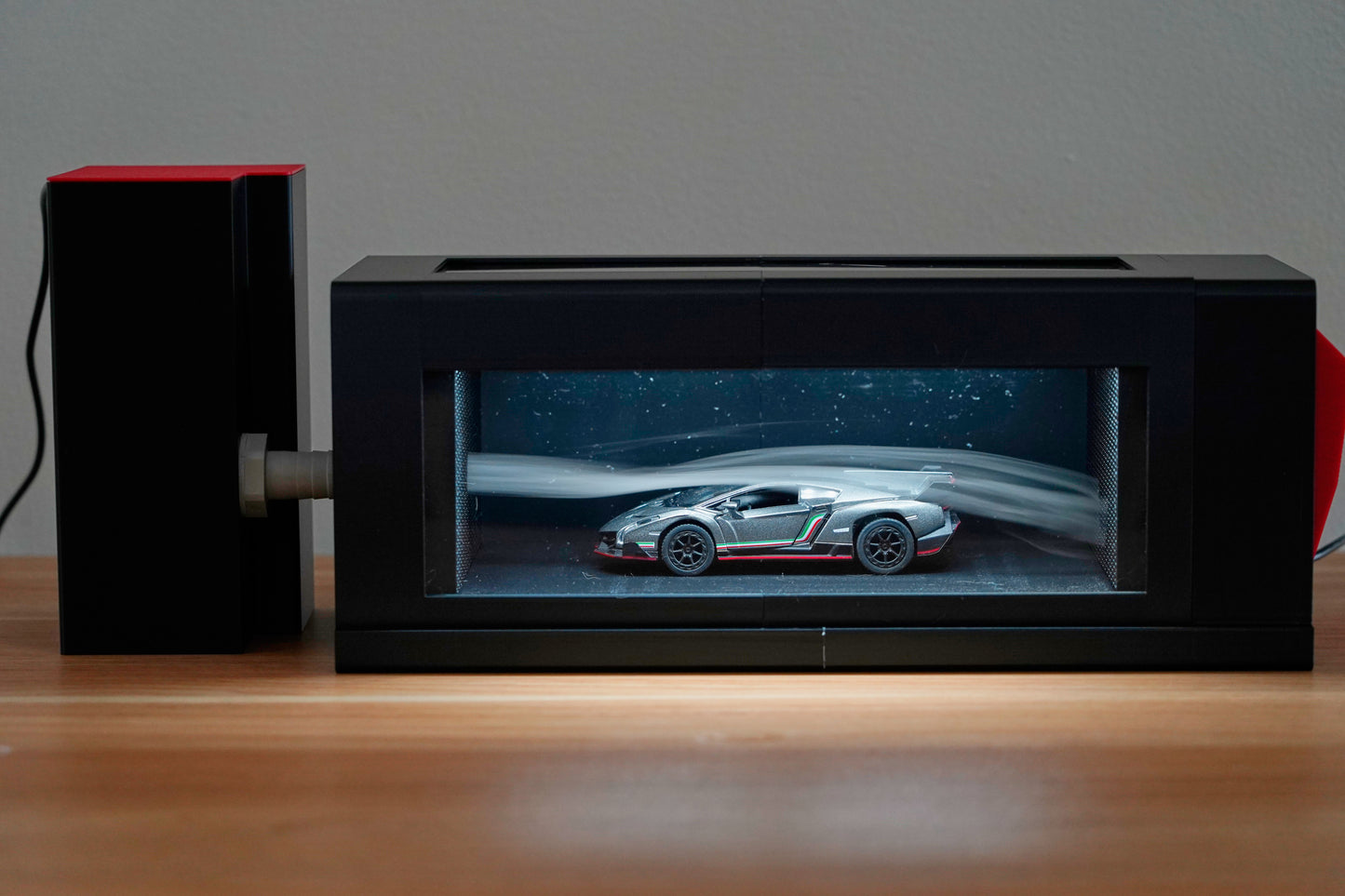 Aeroflow Desktop Wind Tunnel Combo (1:32 Scale Wind Tunnel + Mist Maker)